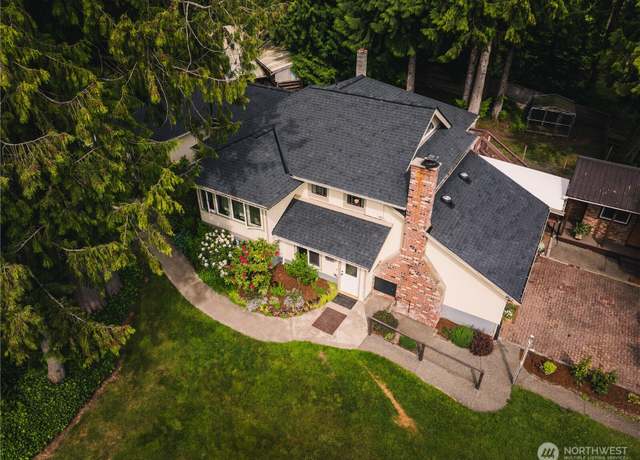 Property at 5363 Reese Hill Rd, Sumas, WA 98295, 4 beds, 2.5 baths