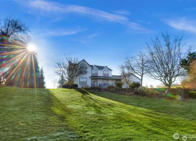Property at 8294 Alm Hill Ln, Everson, WA 98247, 6 beds, 3.5 baths