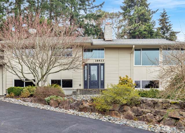 Property at 16433 9th Ave SW, Burien, WA 98166, 4 beds, 4 baths