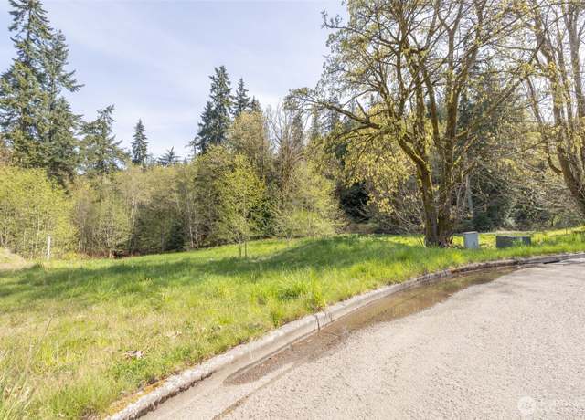 Property at 16 Delguzzi Dr, Port Angeles, WA 98362