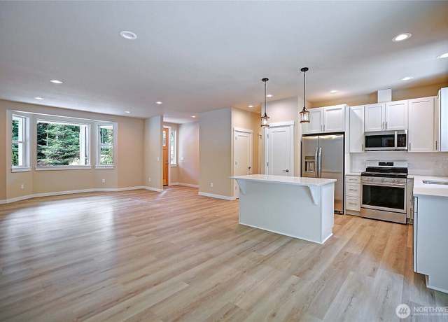 Property at 2801 Huckleberry Ln, Camano Island, WA 98282, 3 beds, 2 baths