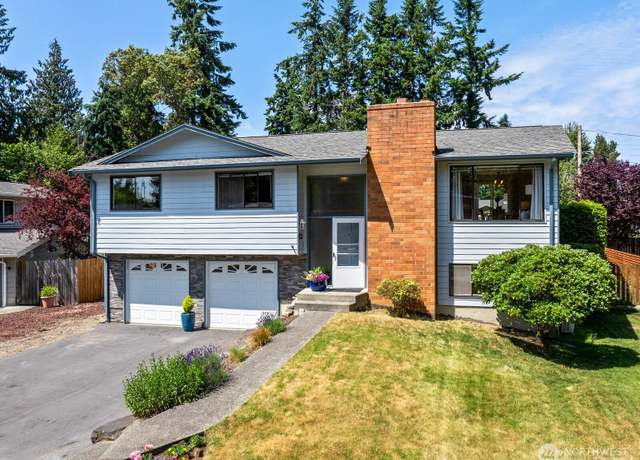 Property at 8815 221st Pl SW, Edmonds, WA 98026, 3 beds, 2.5 baths