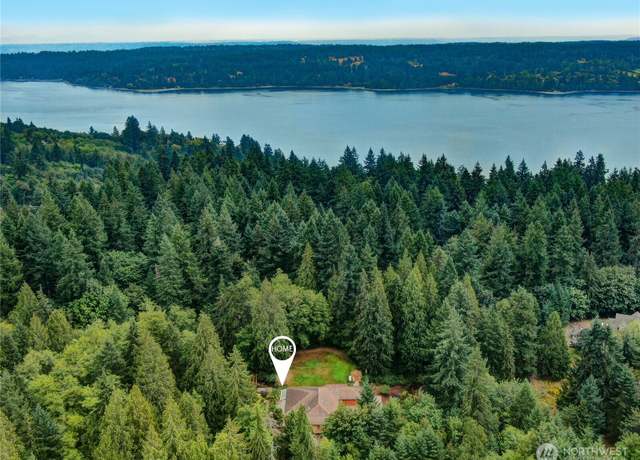 Property at 8455 Landing Ln SE, Port Orchard, WA 98367, 4 beds, 3 baths