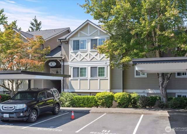 Property at 26027 106th Pl SE Unit C302, Kent, WA 98030, 3 beds, 2 baths