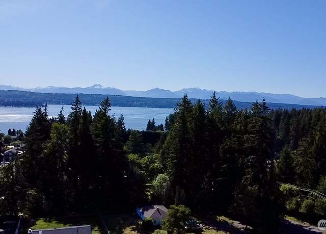 Property at 221 NW Nichols Ave, Bremerton, WA 98311, 2 beds, 1 bath