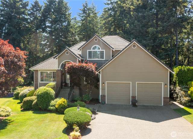 Property at 16706 90th Ave E, Puyallup, WA 98375, 4 beds, 3.5 baths