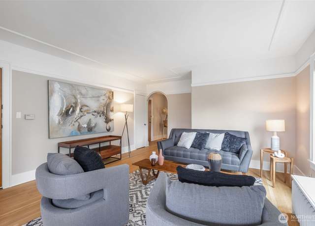 Property at 2016 Broadway E Unit B, Seattle, WA 98102, 1 bed, 1 bath