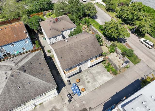 Property at 3315 W Ruffner St, Seattle, WA 98199, 8 beds, 4 baths