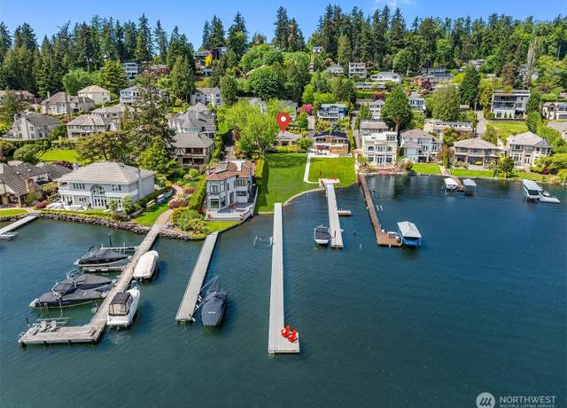 Property at 8515 NE Juanita Dr, Kirkland, WA 98034, 4 beds, 2.5 baths