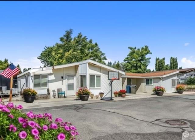 Property at 322 N Kentucky Unit A&B, East Wenatchee, WA 98802, 6 beds, 4 baths