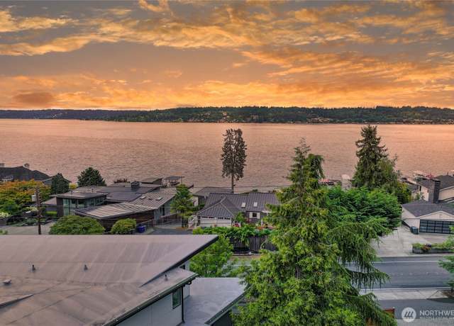 Property at 4025 W Lake Sammamish Pkwy SE, Bellevue, WA 98008, 4 beds, 3.5 baths