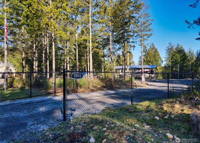 Property at 1010 W California Rd, Shelton, WA 98584
