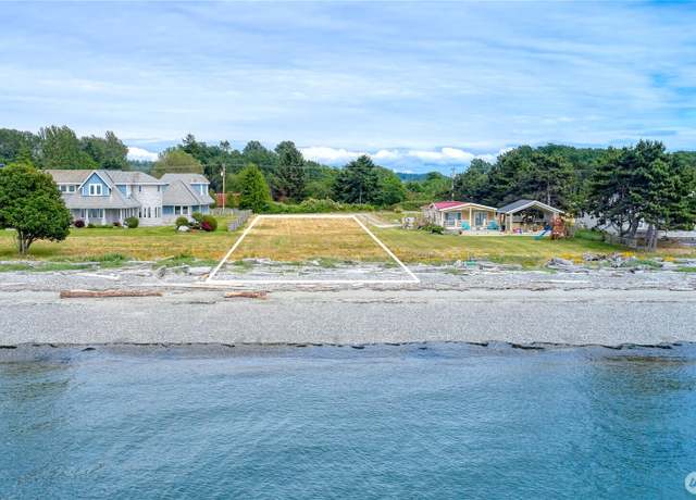 Property at 585 Marine Dr, Point Roberts, WA 98281