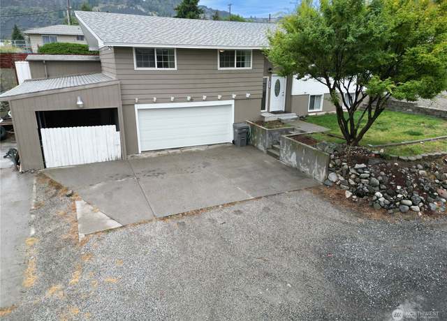 Photo of 304 Miller Pl, Electric City, WA 99123
