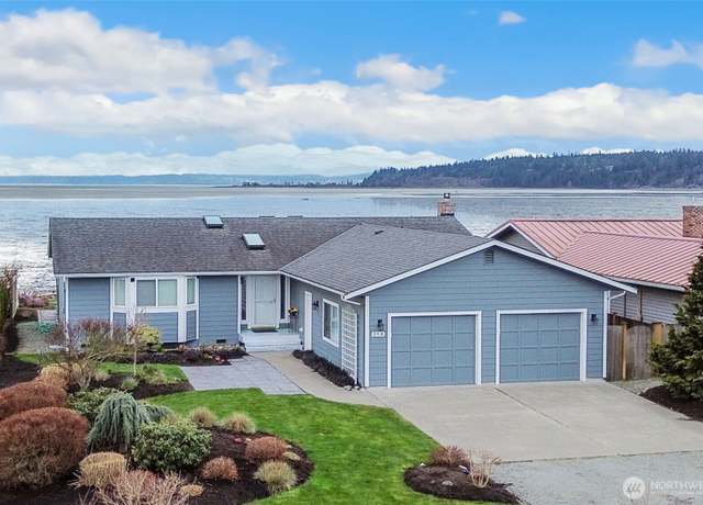 Property at 858 Livingston Bay Shore Dr, Camano Island, WA 98282, 3 beds, 3 baths