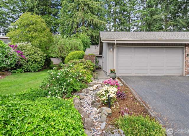 Property at 114 143rd Pl NE, Bellevue, WA 98007, 2 beds, 2 baths