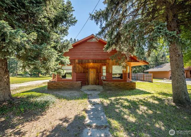 Property at 9485 East Leavenworth Rd, Leavenworth, WA 98826, 3 beds, 2 baths