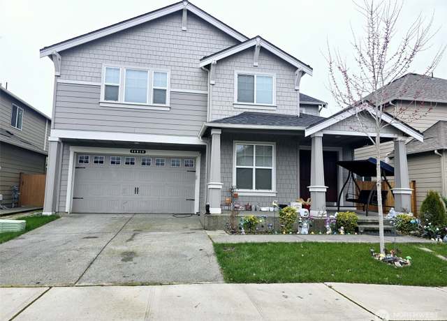 Property at 18918 105th Ave E, Puyallup, WA 98374, 5 beds, 3.5 baths