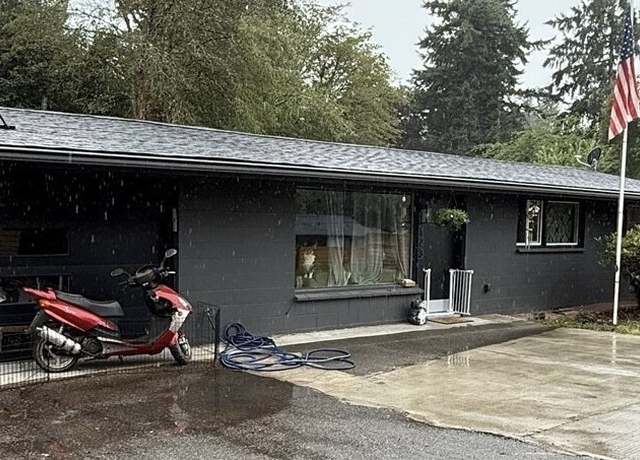 Property at 123 199th Street Dr, Des Moines, WA 98148, 3 beds, 2 baths