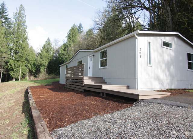 Property at 308 Cunningham Rd, Kelso, WA 98626, 3 beds, 2 baths