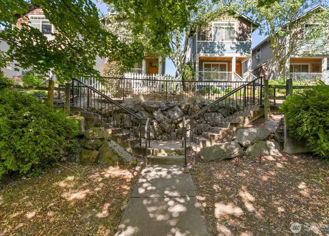 Property at 4415 40th Ave SW, Seattle, WA 98116, 3 beds, 3.5 baths