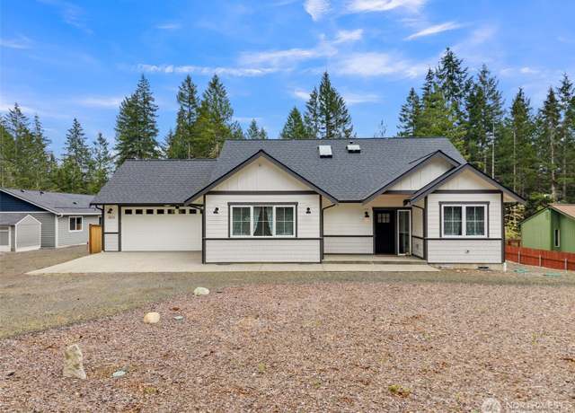 Property at 200 E Susan Ln, Union, WA 98592, 3 beds, 2.5 baths