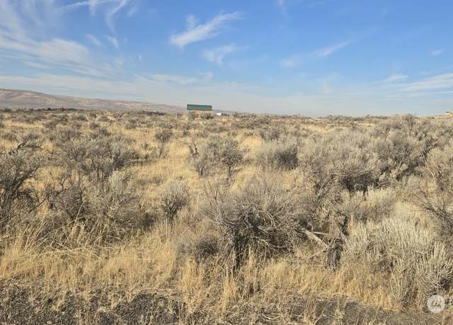 Property at 20 XX Paso Fino Dr, Ephrata, WA 98823