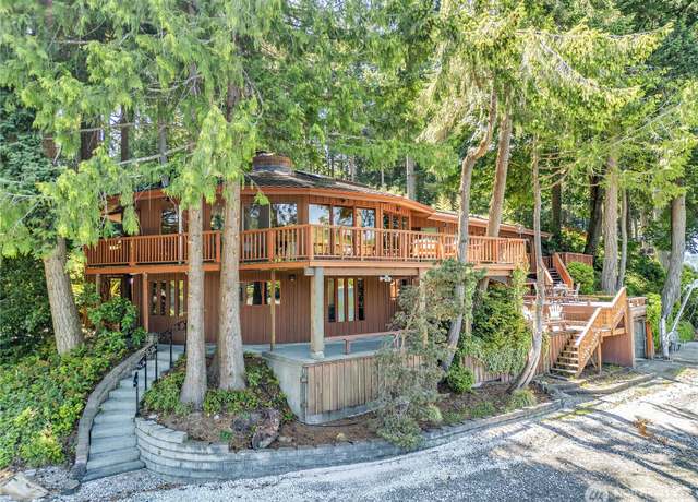 Property at 1678 NE Jacobson Rd, Poulsbo, WA 98370, 3 beds, 3 baths