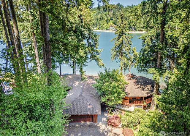 Property at 1678 NE Jacobson Rd, Poulsbo, WA 98370, 3 beds, 3 baths