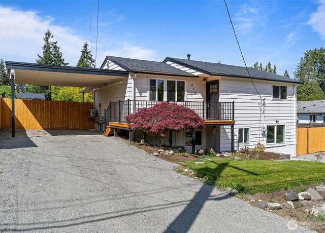 Property at 610 SW 308th St, Federal Way, WA 98023, 4 beds, 2 baths