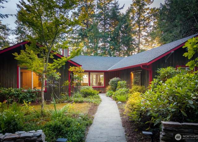 Property at 40751 Foulweather Bluff Rd NE, Hansville, WA 98340, 3 beds, 2.5 baths