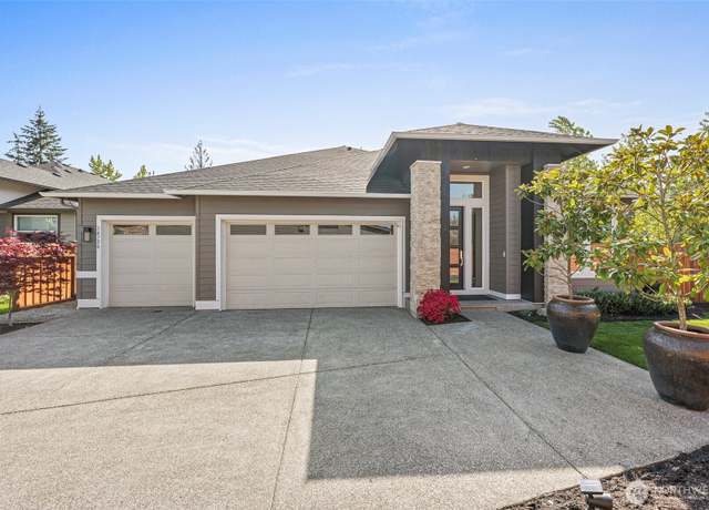 Property at 14720 199th Ave E, Bonney Lake, WA 98391, 5 beds, 4.5 baths