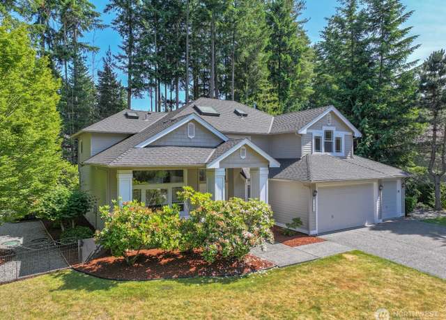 Property at 7321 Ashridge Ave SW, Port Orchard, WA 98367, 4 beds, 2.5 baths