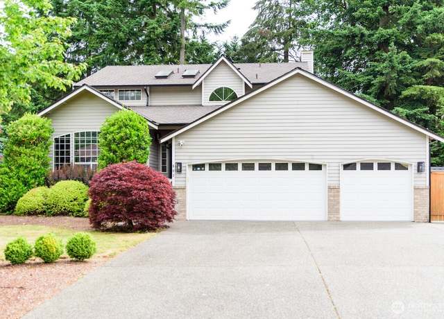 Property at 903 198TH Ave E, Lake Tapps, WA 98391, 3 beds, 2.5 baths