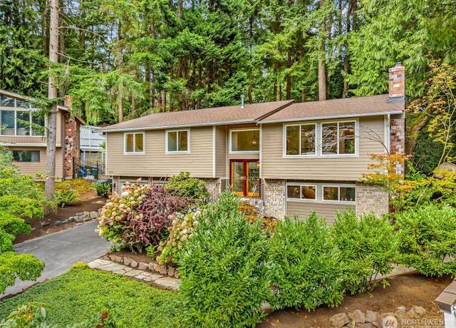 Property at 10554 NE 150th Ct, Bothell, WA 98011, 4 beds, 3 baths