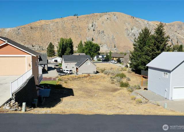 Property at 275 W Beach Dr, Orondo, WA 98843