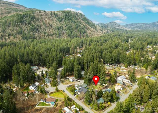 Property at 8390 Dolphin Way, Maple Falls, WA 98266