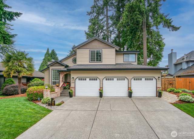 Property at 1308 NW 86 St, Vancouver, WA 98665, 4 beds, 2.5 baths