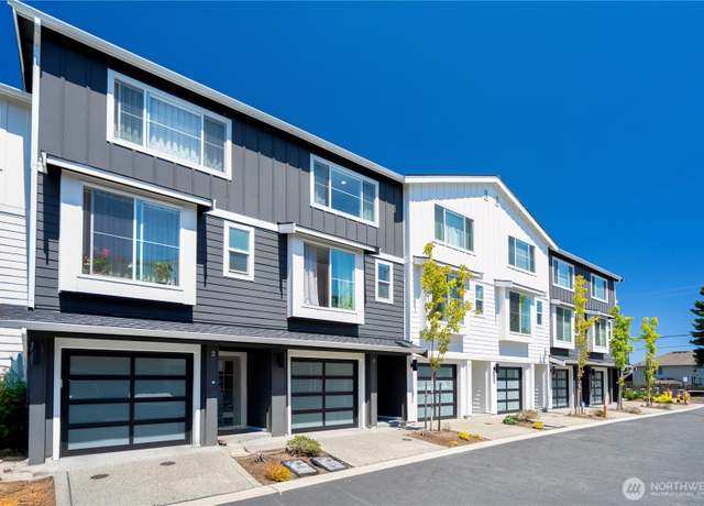 Property at 16030 Meadow Rd Unit B3, Lynnwood, WA 98087, 2 beds, 2.5 baths