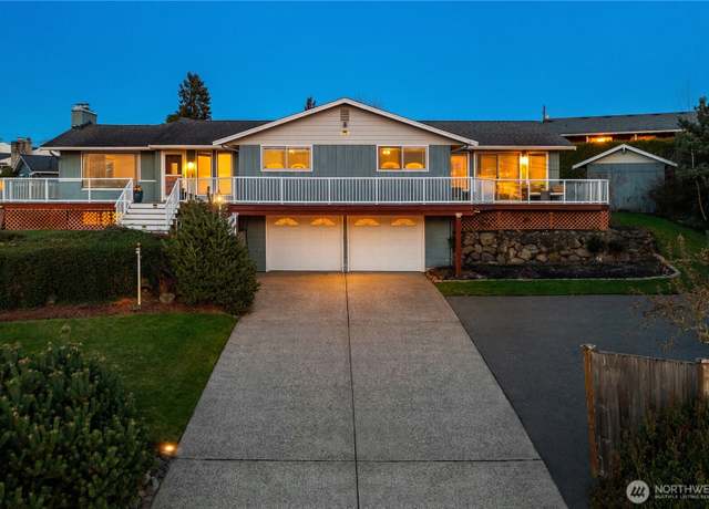 Property at 1507 S Jackson Ave, Tacoma, WA 98465, 4 beds, 4 baths