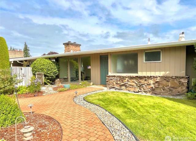 Property at 16020 7th Ave SW, Burien, WA 98166, 4 beds, 3 baths