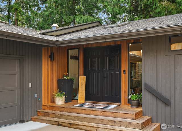 Property at 20615 NE 2nd St, Sammamish, WA 98074, 4 beds, 4 baths