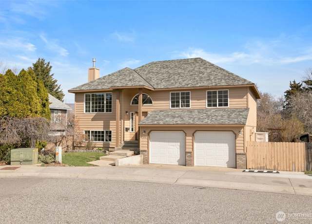 Property at 1320 Fairhaven Ave, Wenatchee, WA 98801, 4 beds, 3 baths
