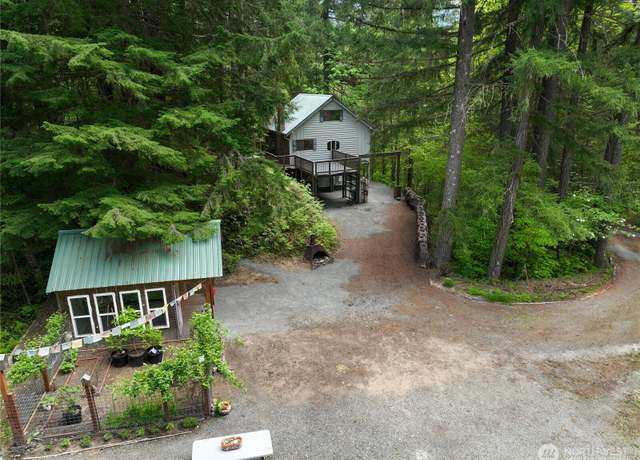 Property at 352 Craig Rd, Packwood, WA 98361, 1 bed, 1 bath