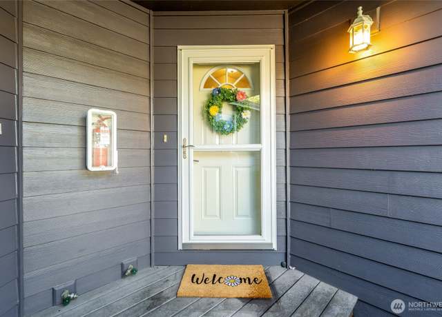 Property at 7805 Jensen Farm Ln Unit D3, Arlington, WA 98223, 2 beds, 1.5 baths