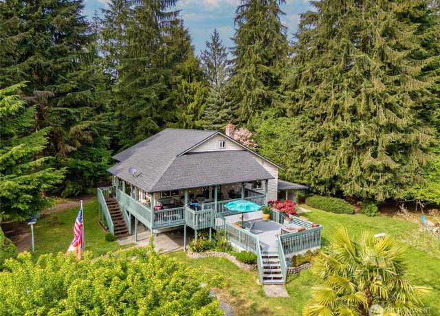 Property at 27428 97th Ave SW, Vashon, WA 98070, 3 beds, 2 baths