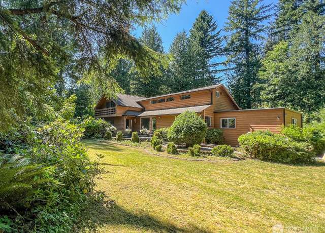 Property at 16916 455th Ave SE, North Bend, WA 98045, 4 beds, 2.5 baths