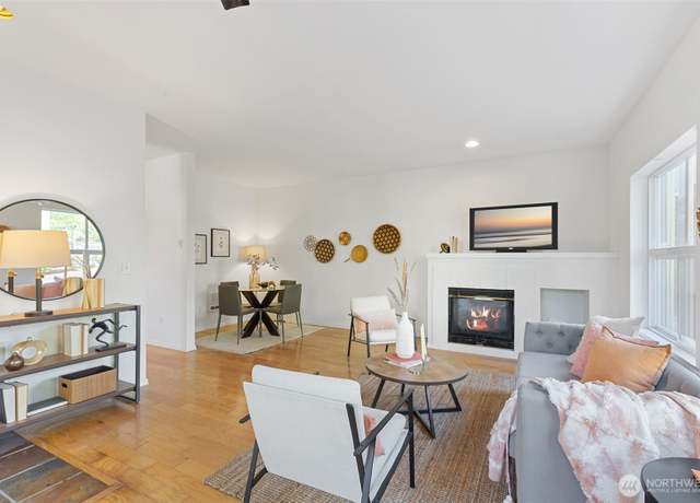 Property at 1577 Cherrylane Ave S #1577, Seattle, WA 98144, 2 beds, 2 baths
