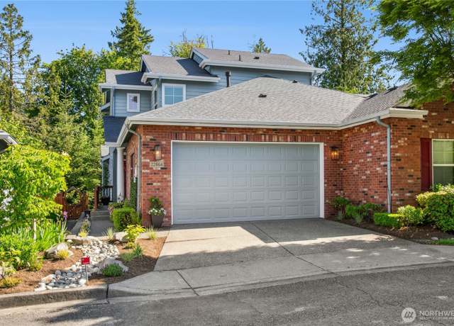 Property at 22864 NE 130th St, Redmond, WA 98053, 2 beds, 2.5 baths