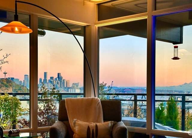 Property at 2321 W Plymouth St, Seattle, WA 98199, 2 beds, 2 baths